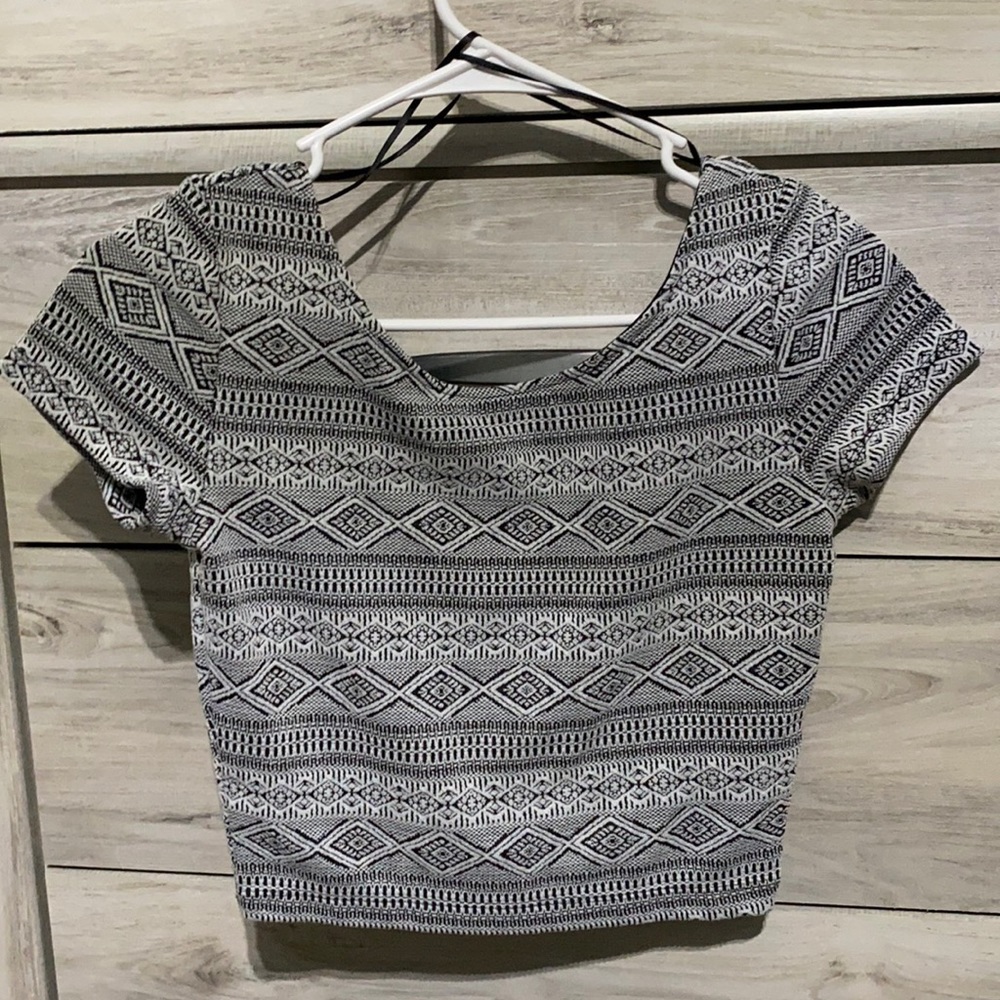 Black and White Crop Top